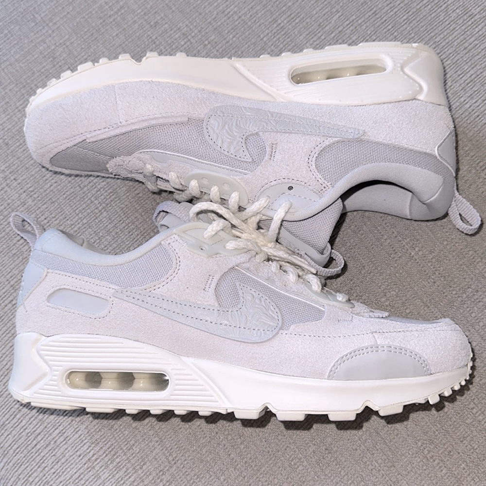 Nike Air Max 90 Futura SE Sneakers in Photon Dust/Sail/Tawny - Picture 2 of 8